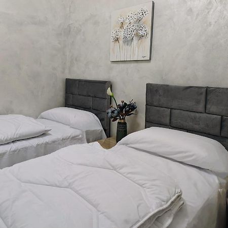 Appartamento Appena Ristrutturato Bologna Centro Storico מראה חיצוני תמונה